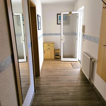 Apartment Mecklenburg 12 *