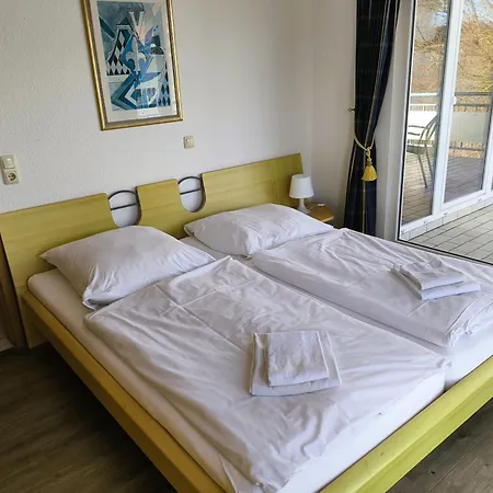 Mecklenburg 12 Apartment *